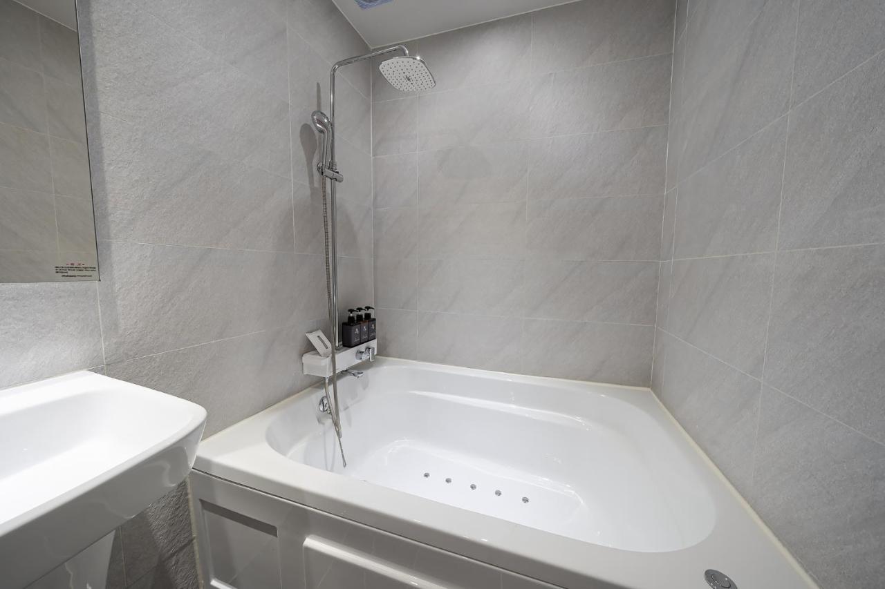 The Nox Hotel Suwon Extérieur photo